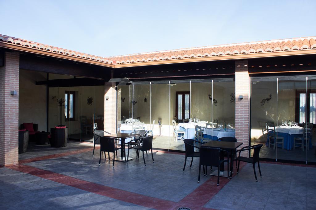 Hotel-Restaurante Casa Blava Alzira Exterior photo